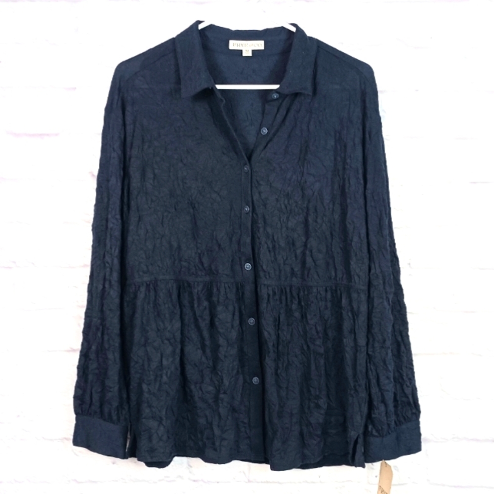 Frye and company navy blue peplum button down shirt